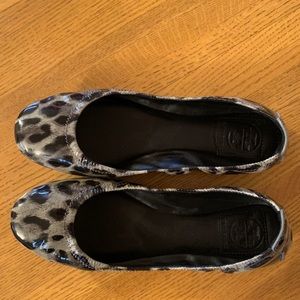 Tory Burch Snow Leopard Flats